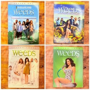 Weeds seasons one , two , three and four Lionsgate 2005 2008 4 dvd set show